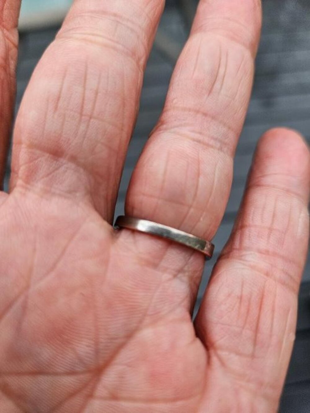Silver Stackable Ring Size 7 - Picture 7 of 9